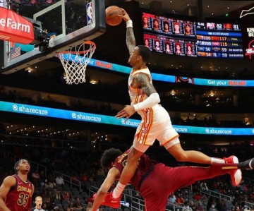 APP 威廉希指数-谁是当今第一“隔扣达人”？科林斯：我不是针对谁……